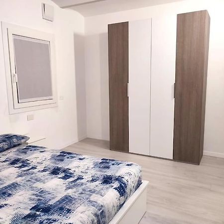 Ambroeus Apartmens Casa Spaziosa In Centro Paese Inzago Esterno foto