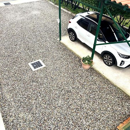 Ambroeus Apartmens Casa Spaziosa In Centro Paese Inzago Esterno foto