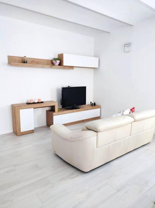 Ambroeus Apartmens Casa Spaziosa In Centro Paese Inzago Esterno foto