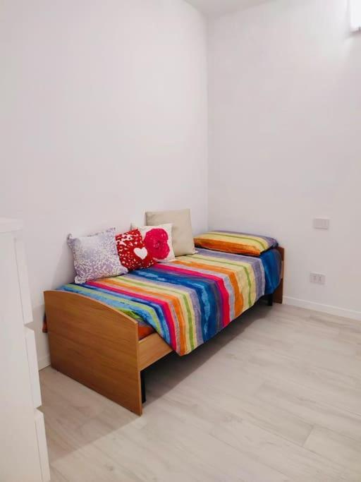 Ambroeus Apartmens Casa Spaziosa In Centro Paese Inzago Esterno foto